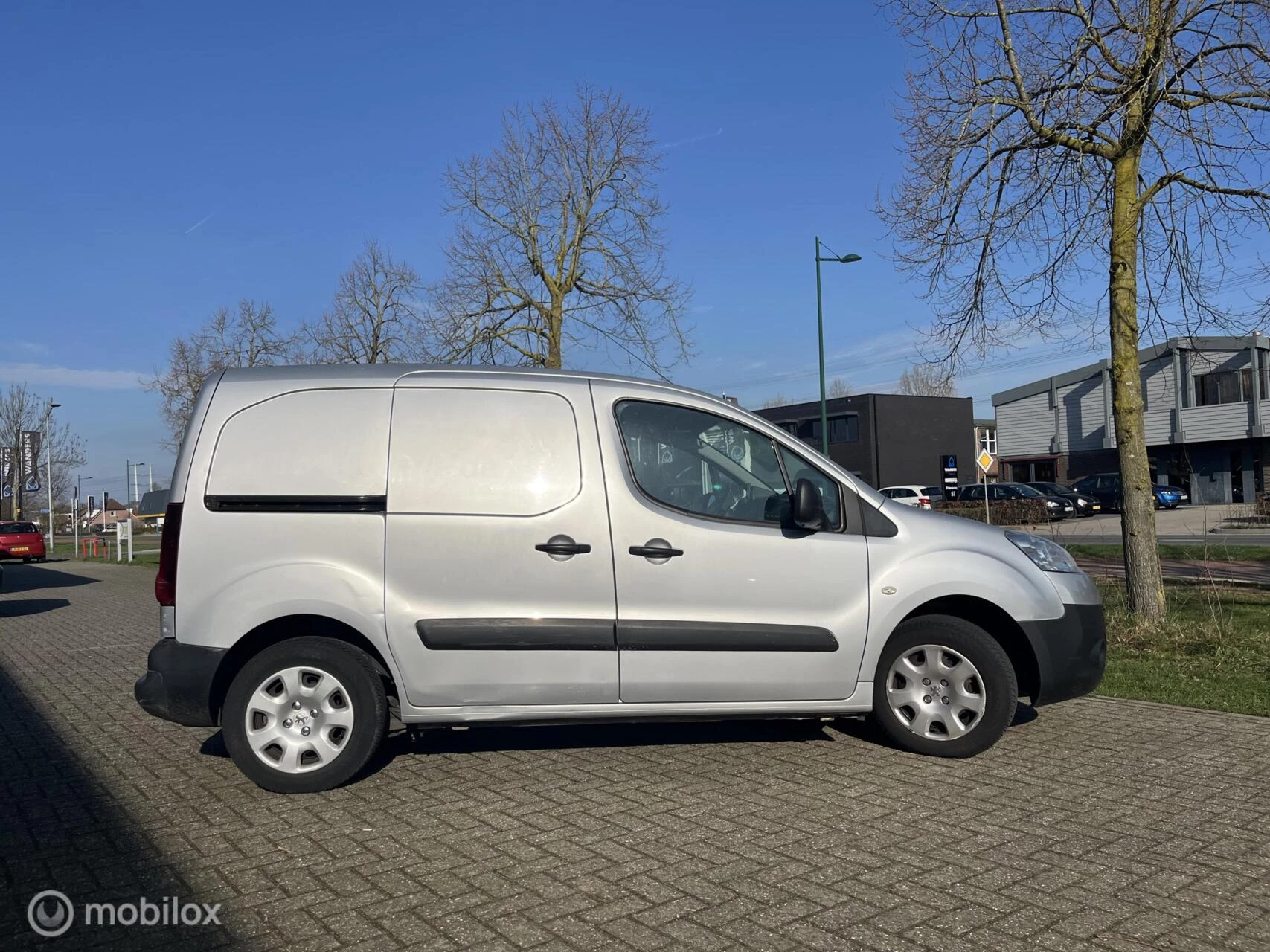 Hoofdafbeelding Peugeot Partner