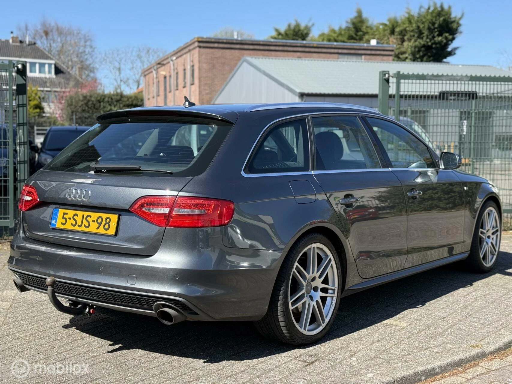 Hoofdafbeelding Audi A4