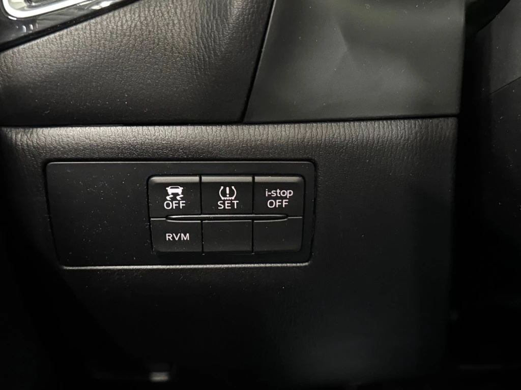 Hoofdafbeelding Mazda 3