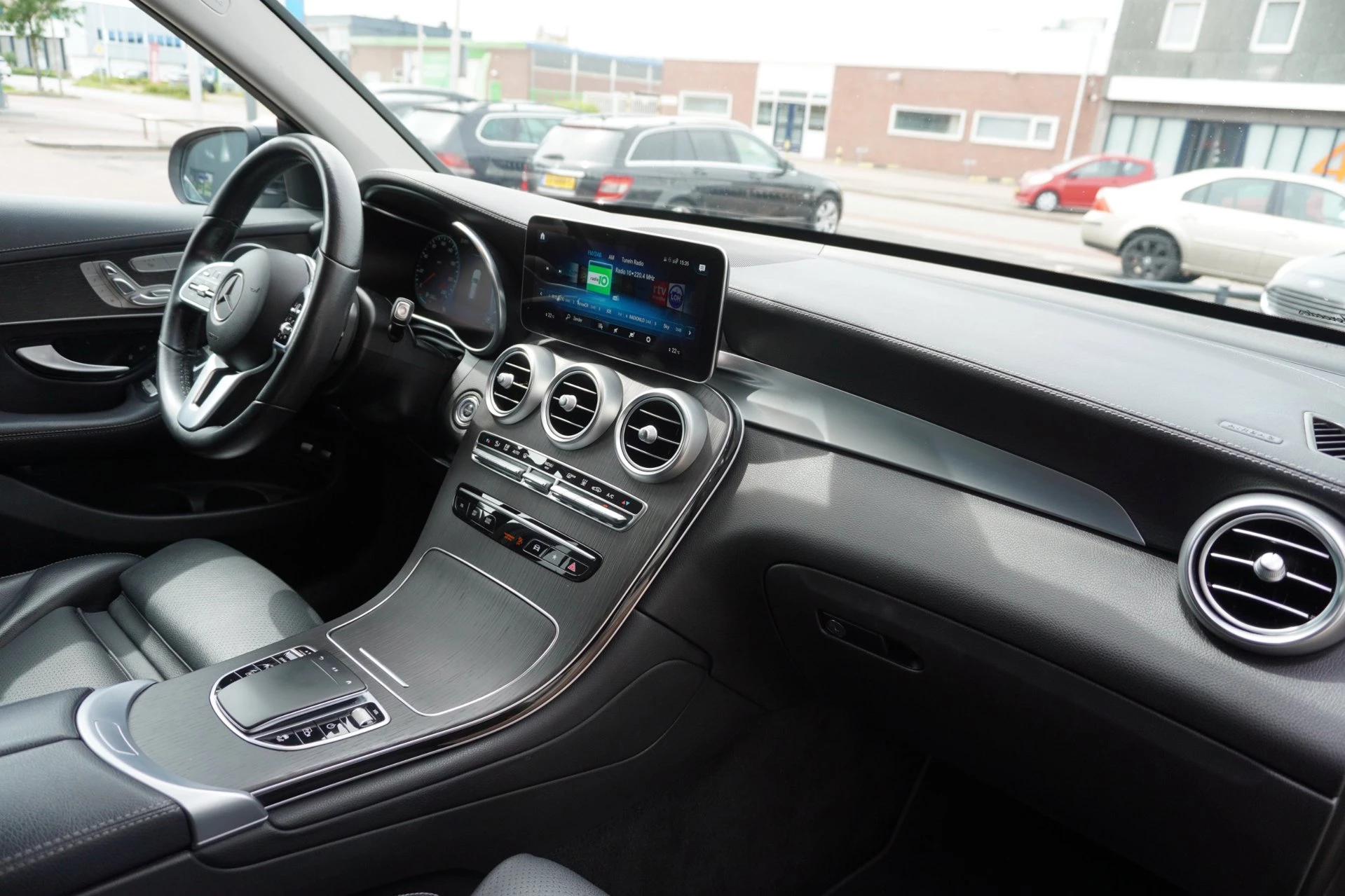 Hoofdafbeelding Mercedes-Benz GLC