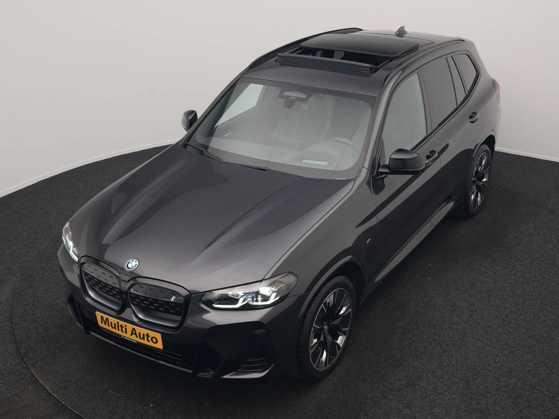 Hoofdafbeelding BMW iX3