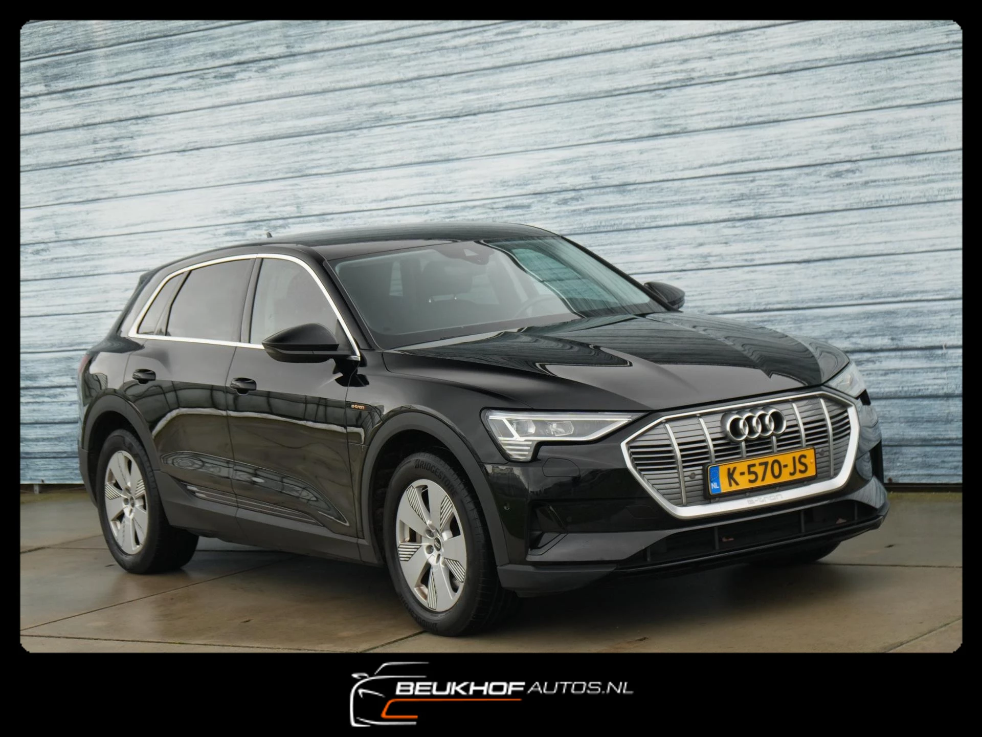 Hoofdafbeelding Audi e-tron