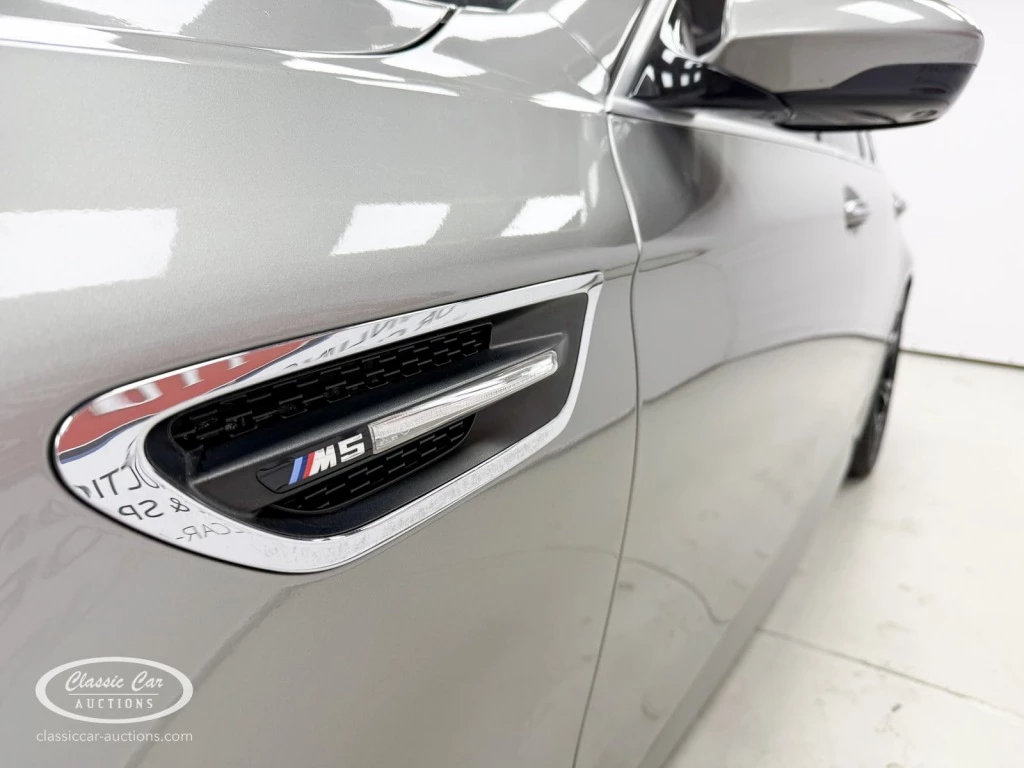 Hoofdafbeelding BMW M5