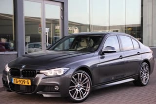 BMW 3 Serie 320i xDrive M Sport Edition | DEALER ONDERHOUDEN