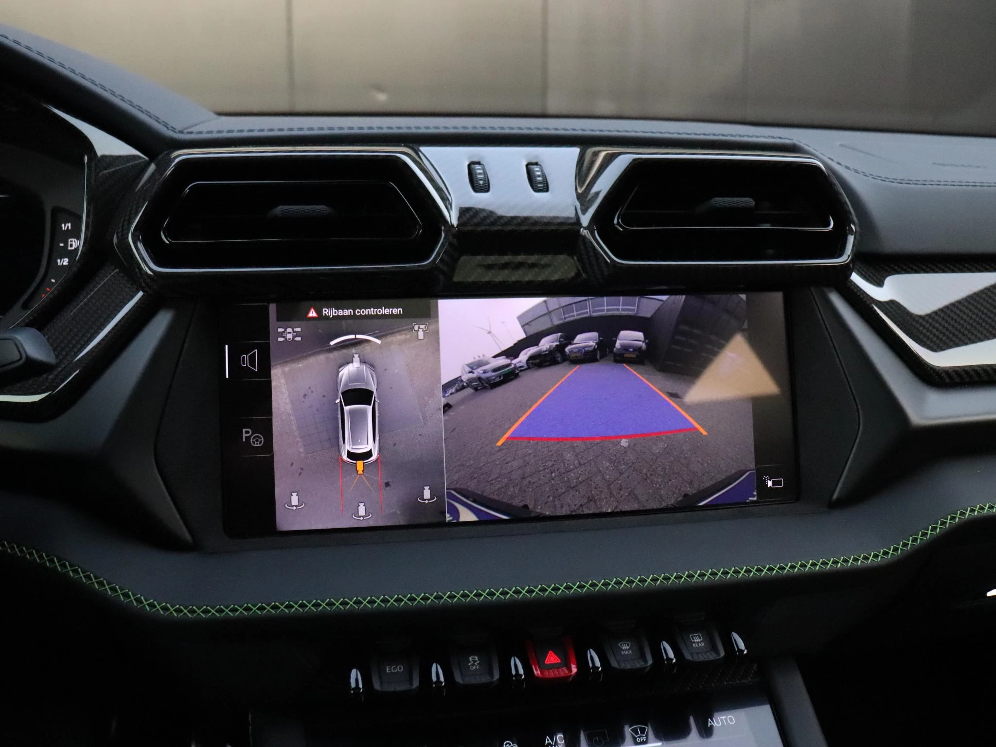 Hoofdafbeelding Lamborghini Urus