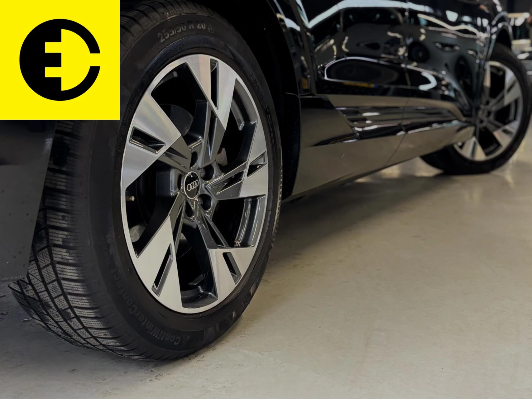 Hoofdafbeelding Audi e-tron