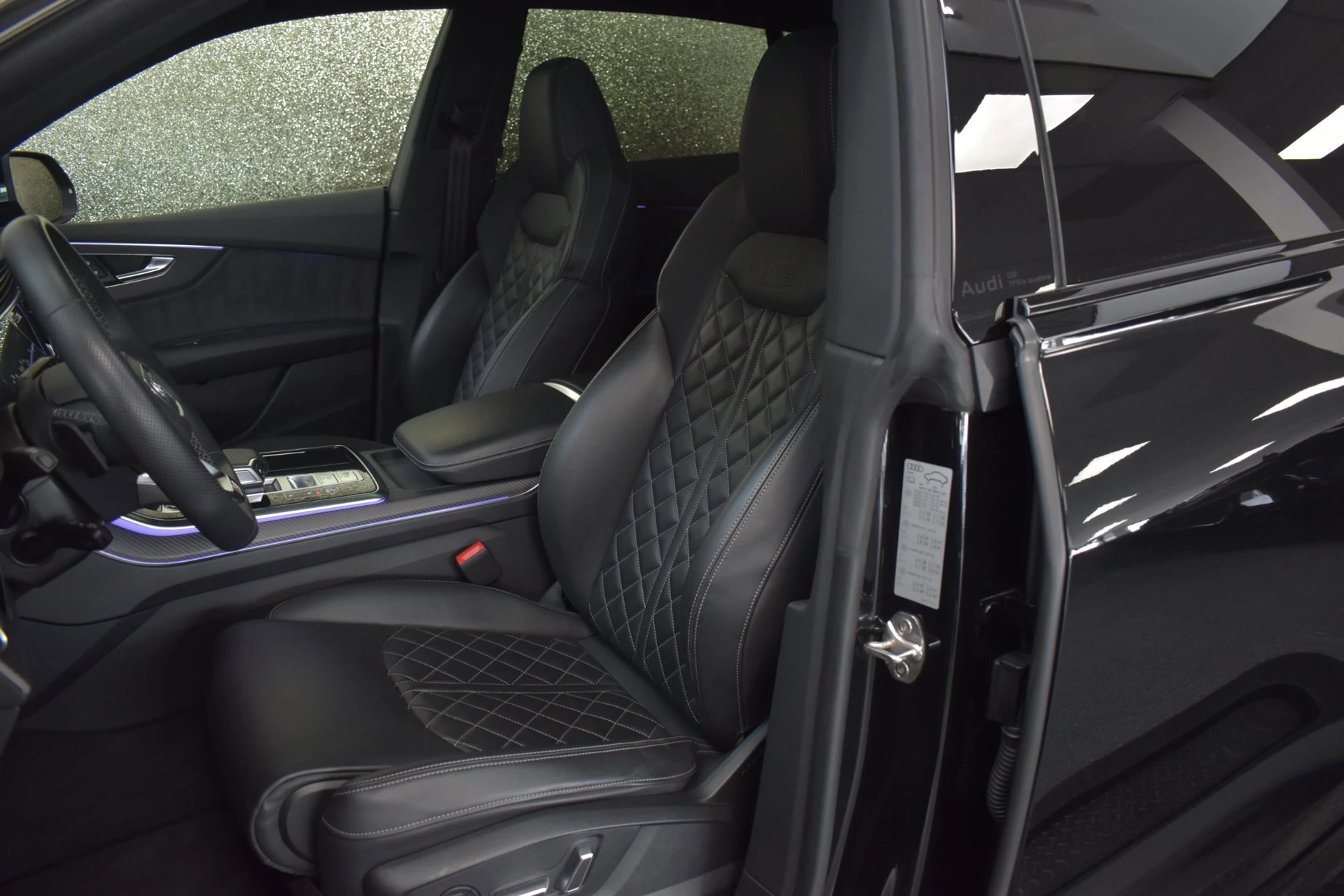 Hoofdafbeelding Audi Q8
