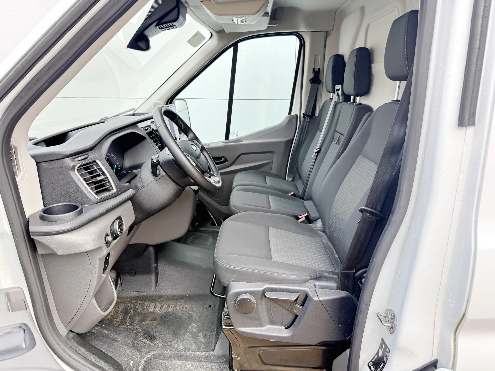 Hoofdafbeelding Ford E-Transit