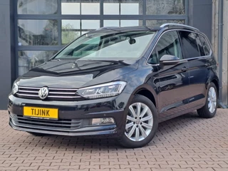 Hoofdafbeelding Volkswagen Touran Volkswagen Touran 1.4 TSI Highline | Automaat | Navi | Trekhaak | Stoel- en stuurverwarming | ACC | LED |