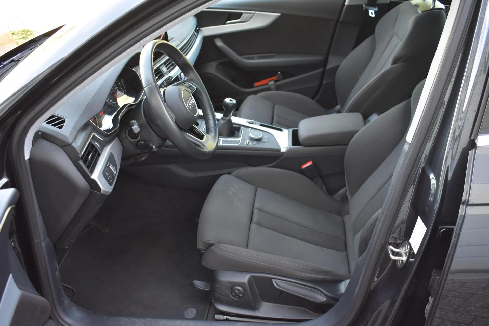 Hoofdafbeelding Audi A4