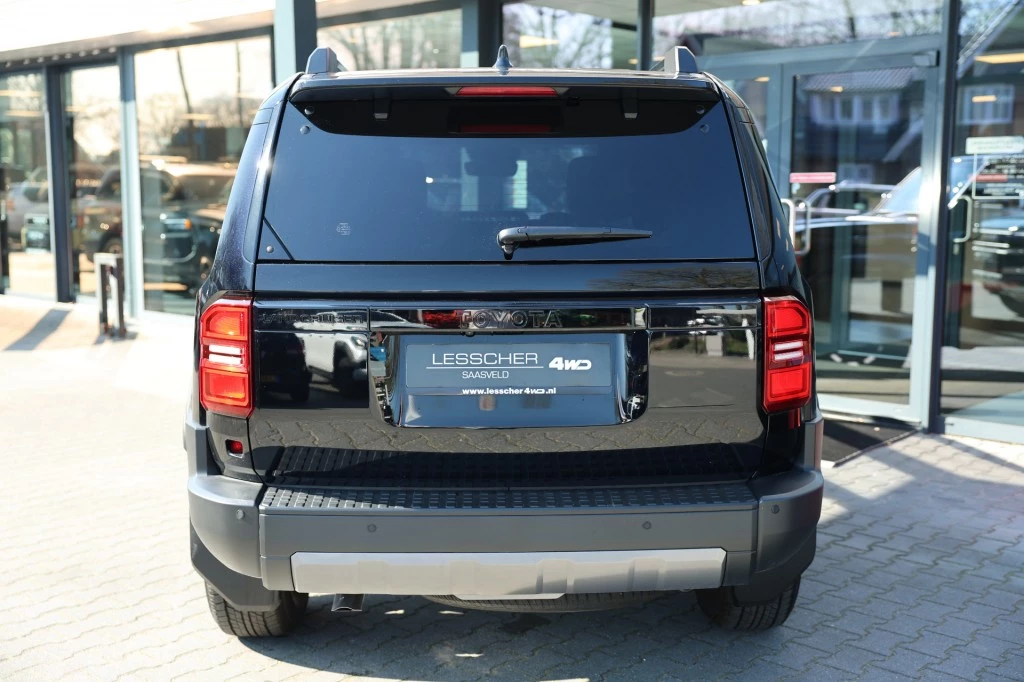 Hoofdafbeelding Toyota Land Cruiser