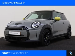 MINI Electric Yours / Panoramadak / Sportstoelen / Achteruitrijcamera / Comfort Access / Stuurverwarming / LED / Stoelverwarming / Airconditioning / Cruise Control