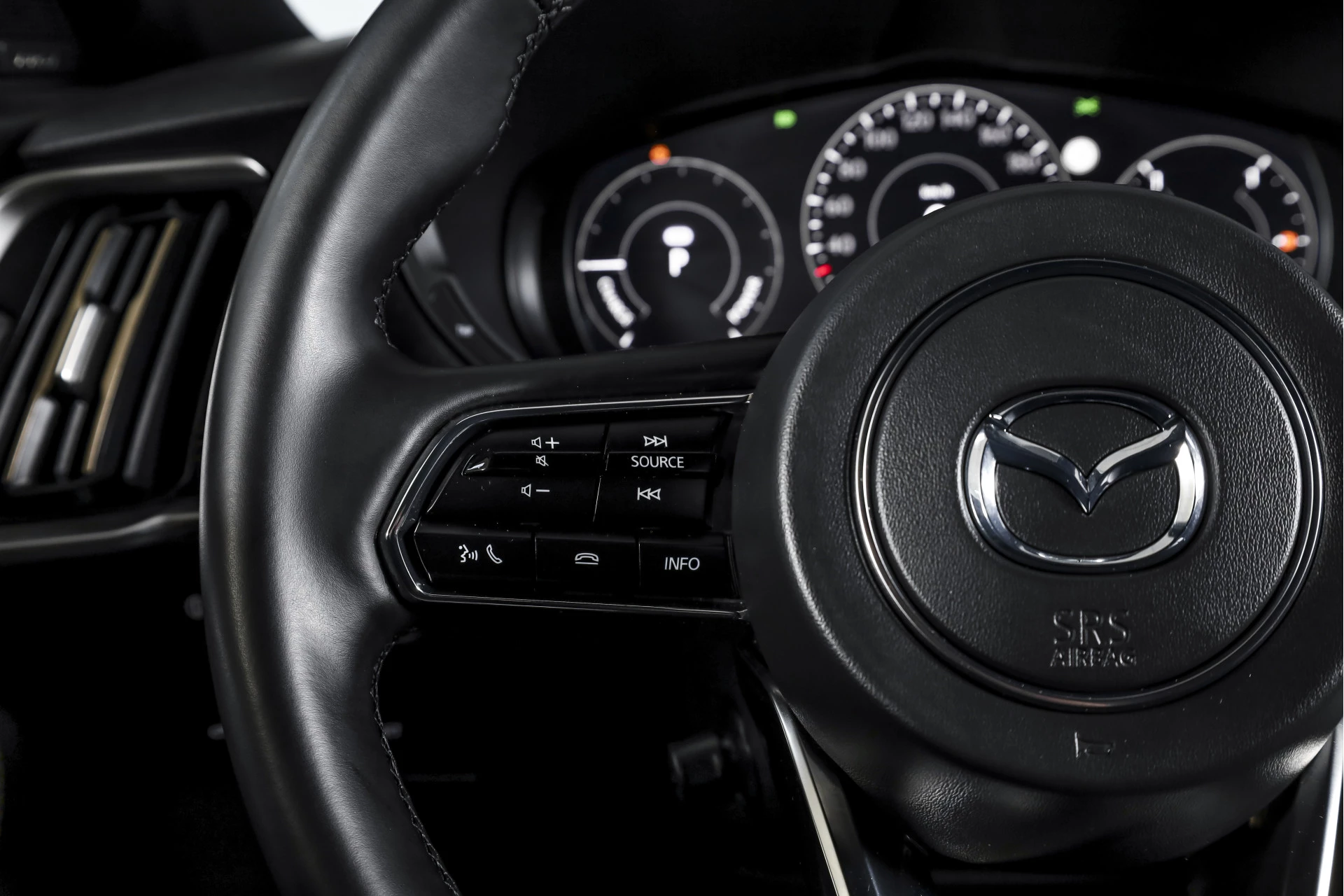 Hoofdafbeelding Mazda CX-60