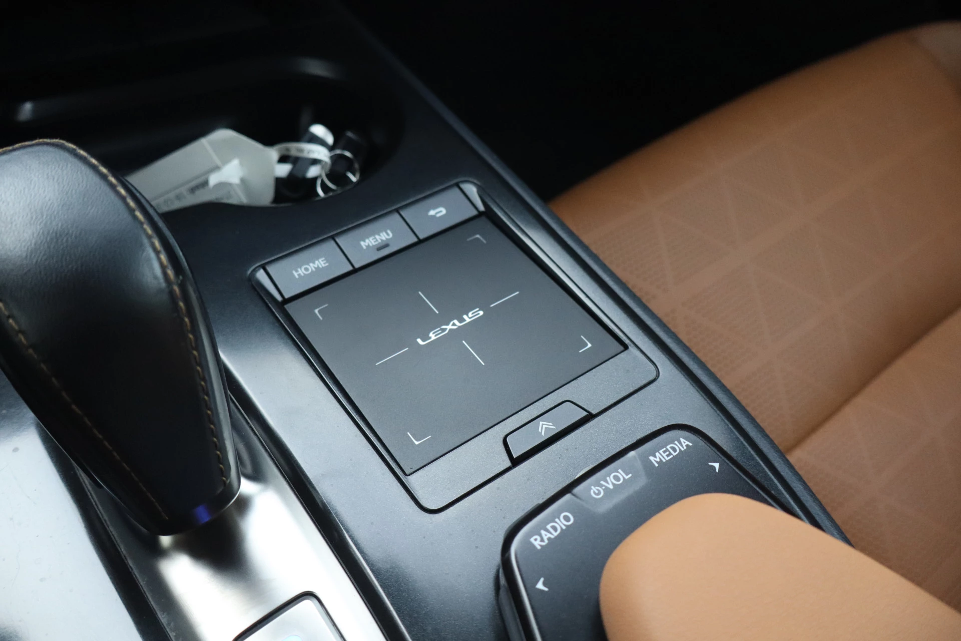 Hoofdafbeelding Lexus UX