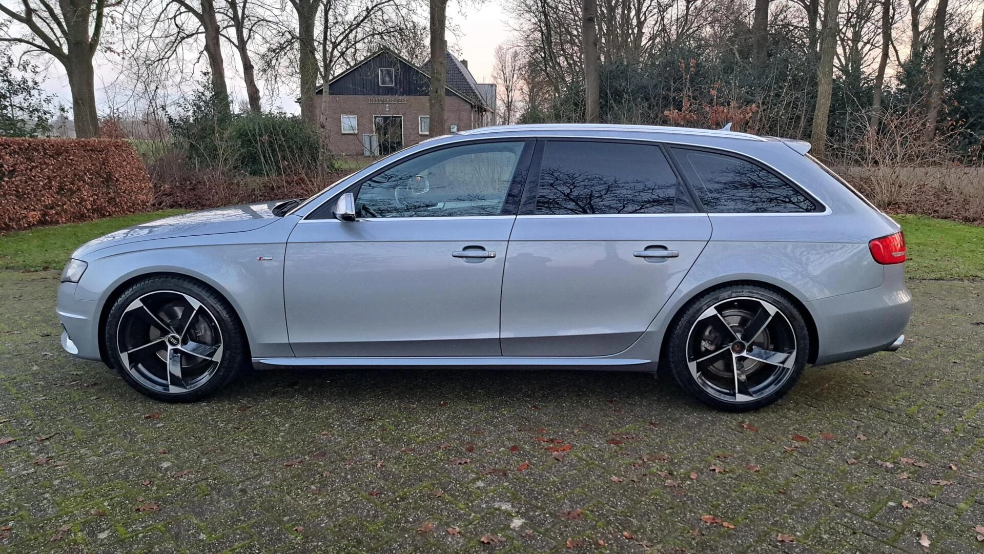 Hoofdafbeelding Audi A4