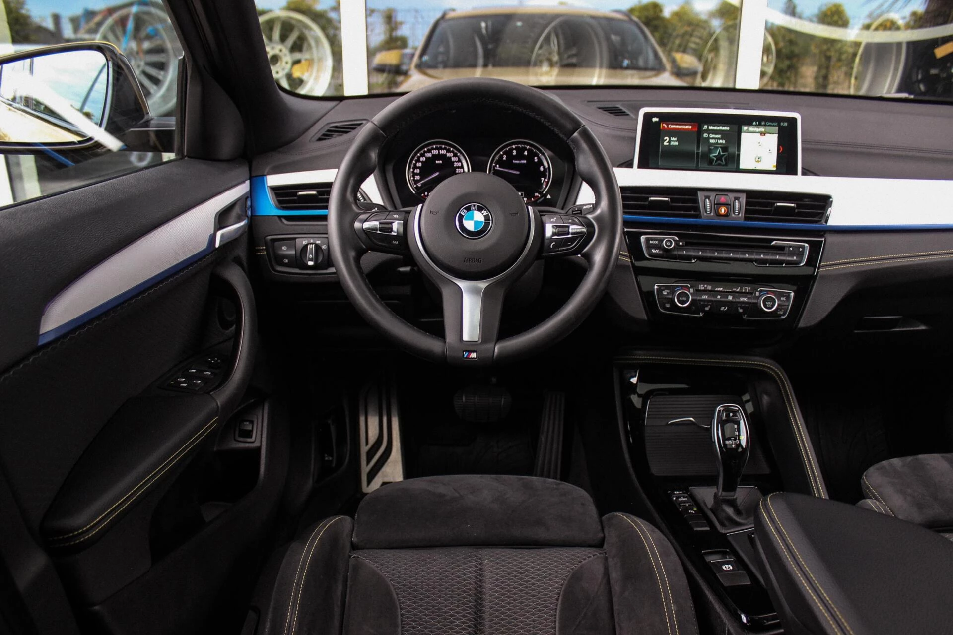 Hoofdafbeelding BMW X2