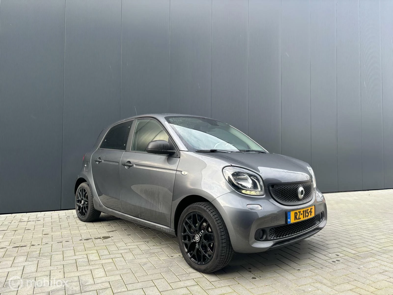 Hoofdafbeelding Smart Forfour