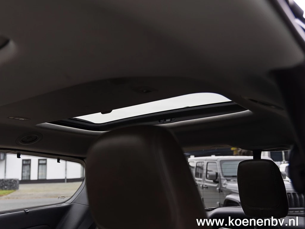 Hoofdafbeelding Chrysler Pacifica