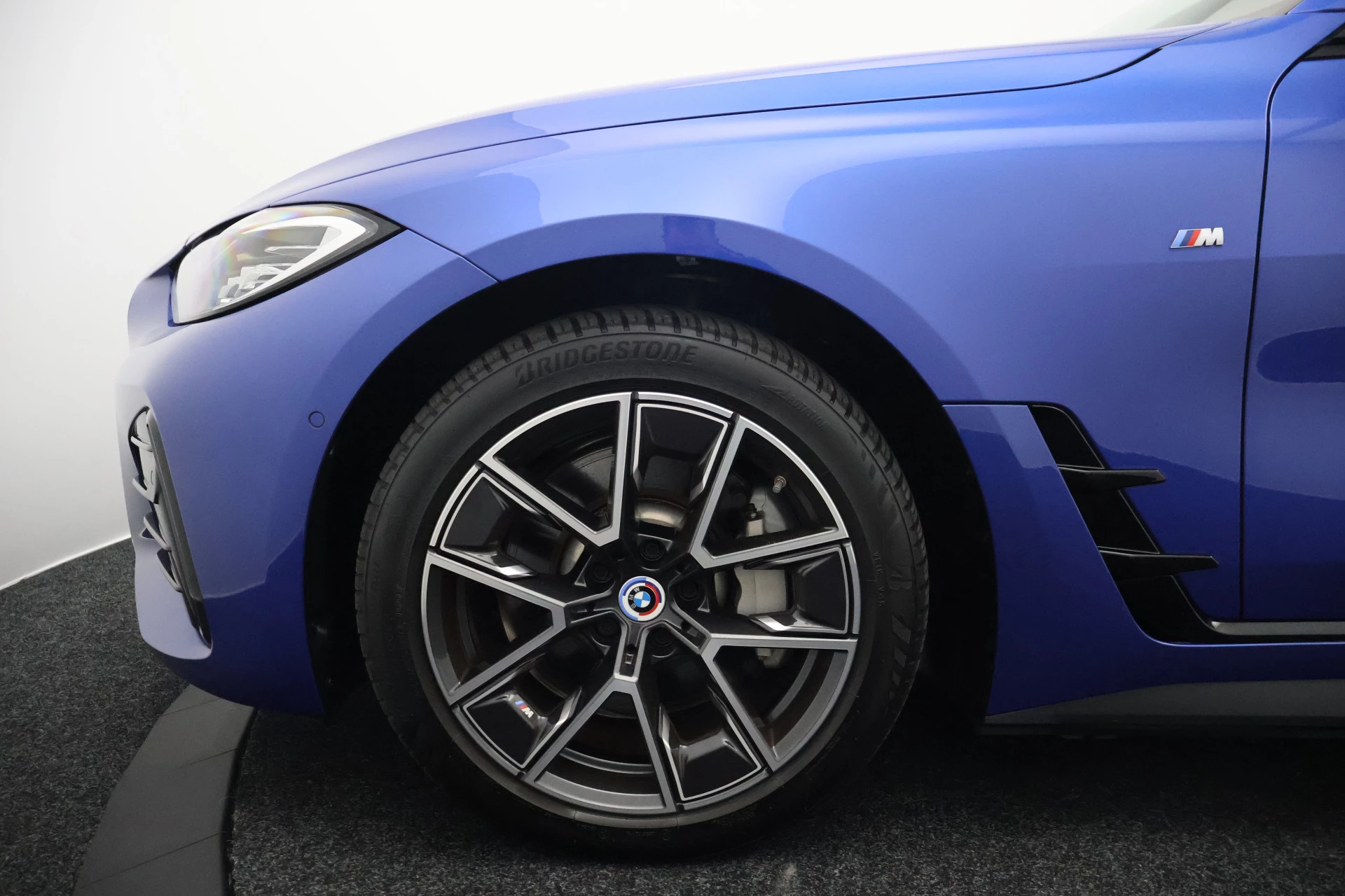 Hoofdafbeelding BMW i4