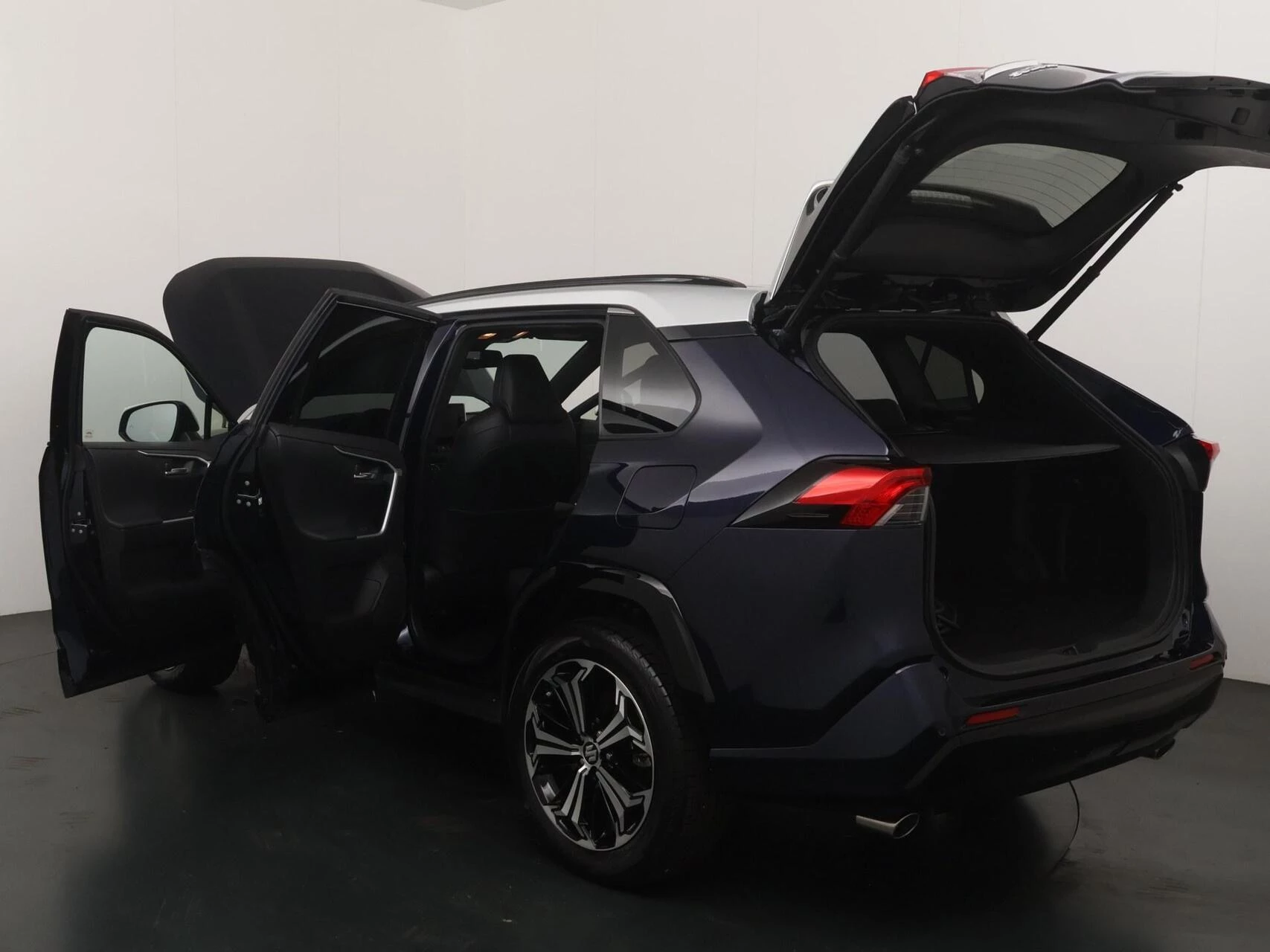 Hoofdafbeelding Suzuki Across