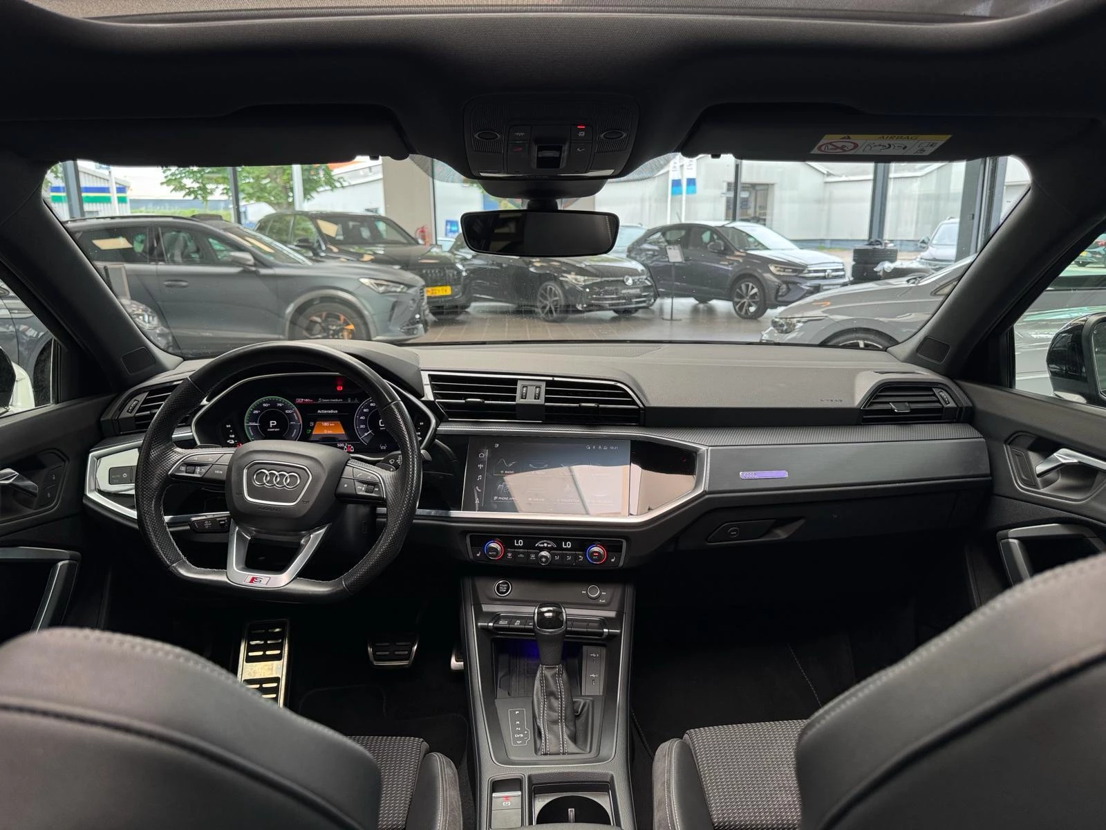 Hoofdafbeelding Audi Q3