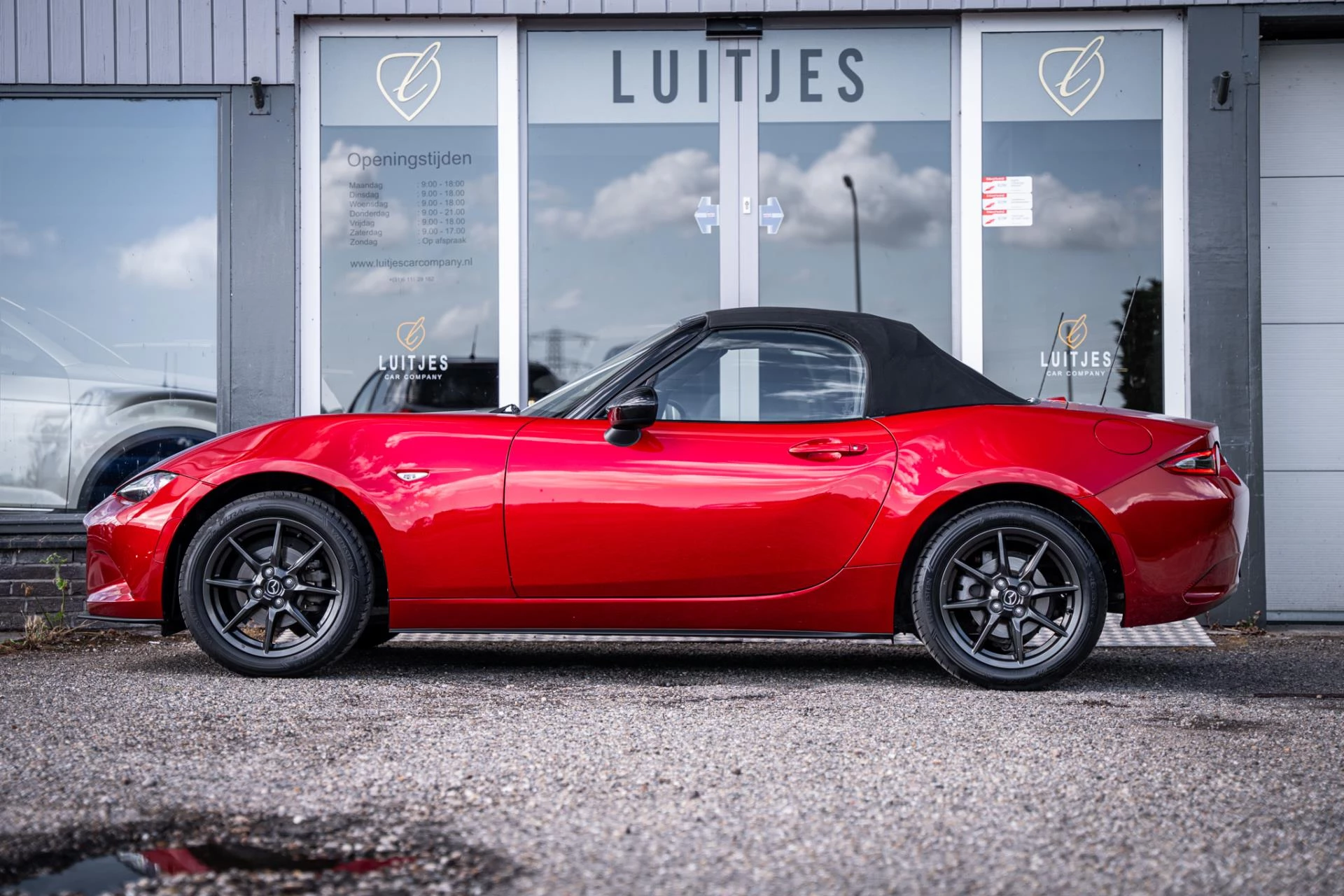 Hoofdafbeelding Mazda MX-5