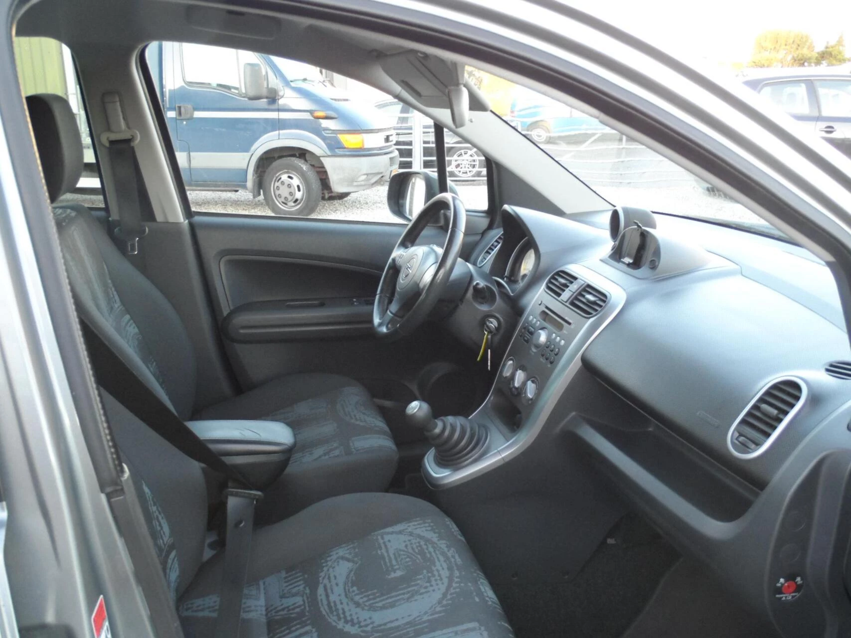 Hoofdafbeelding Opel Agila