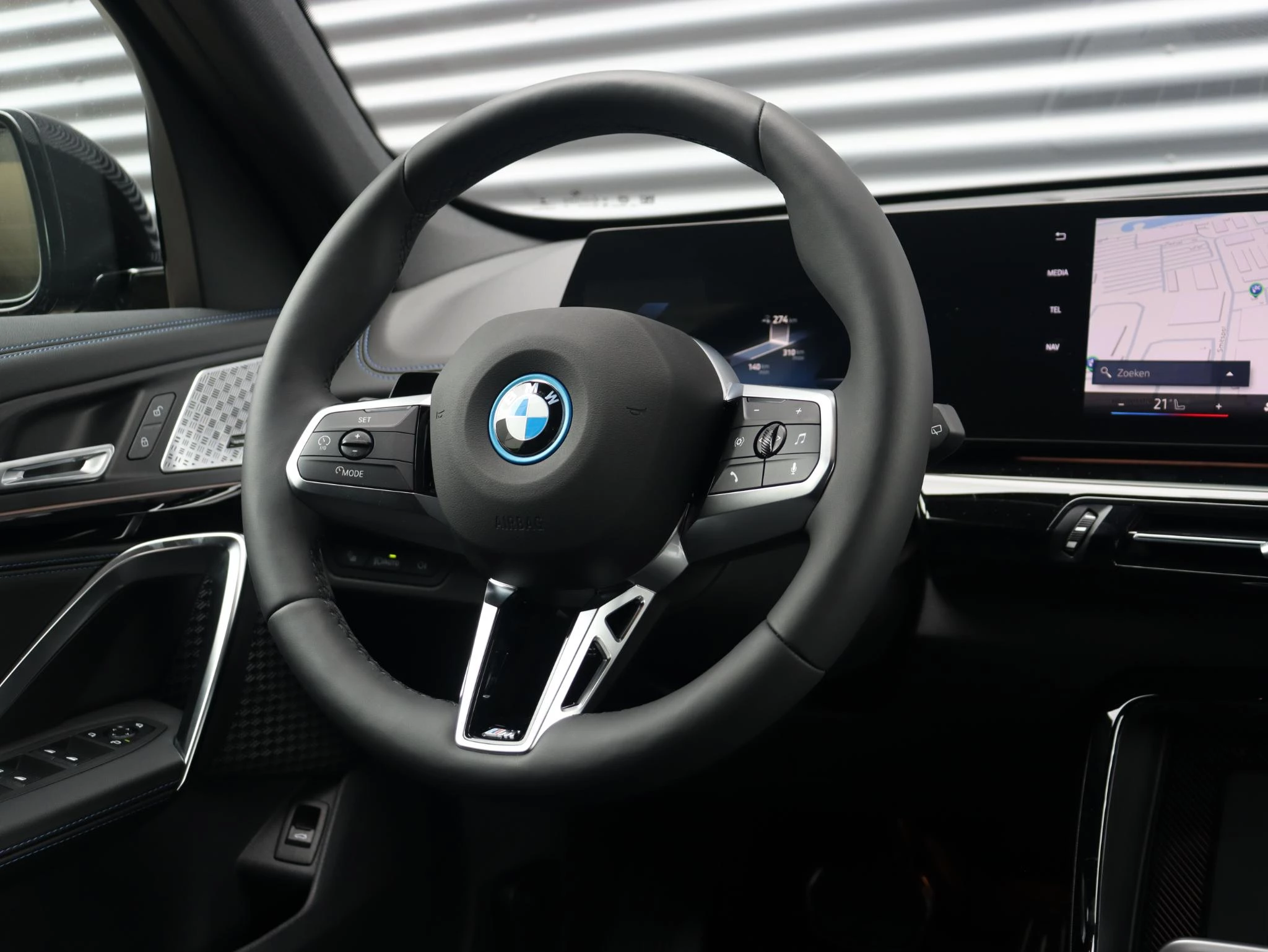 Hoofdafbeelding BMW iX1