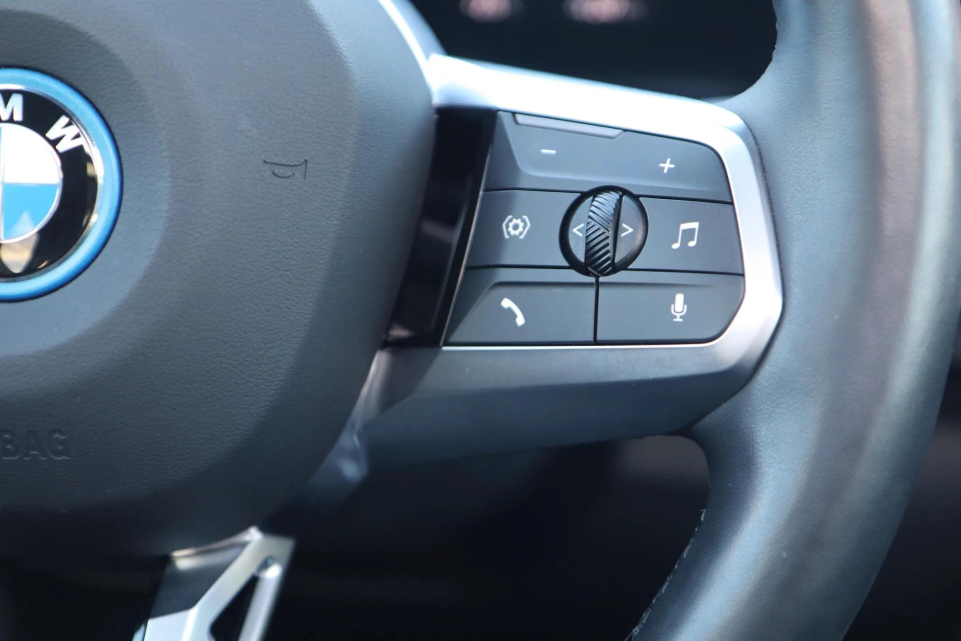 Hoofdafbeelding BMW iX1