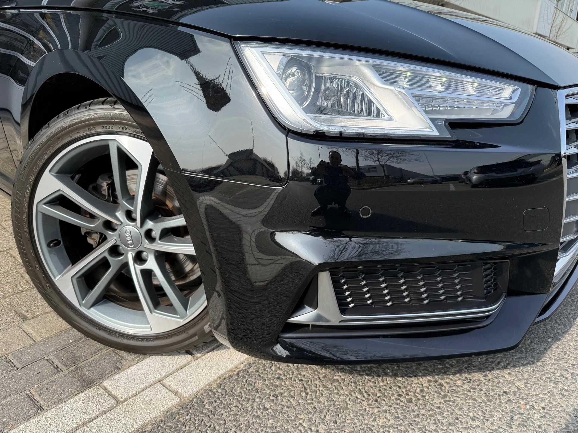 Hoofdafbeelding Audi A4