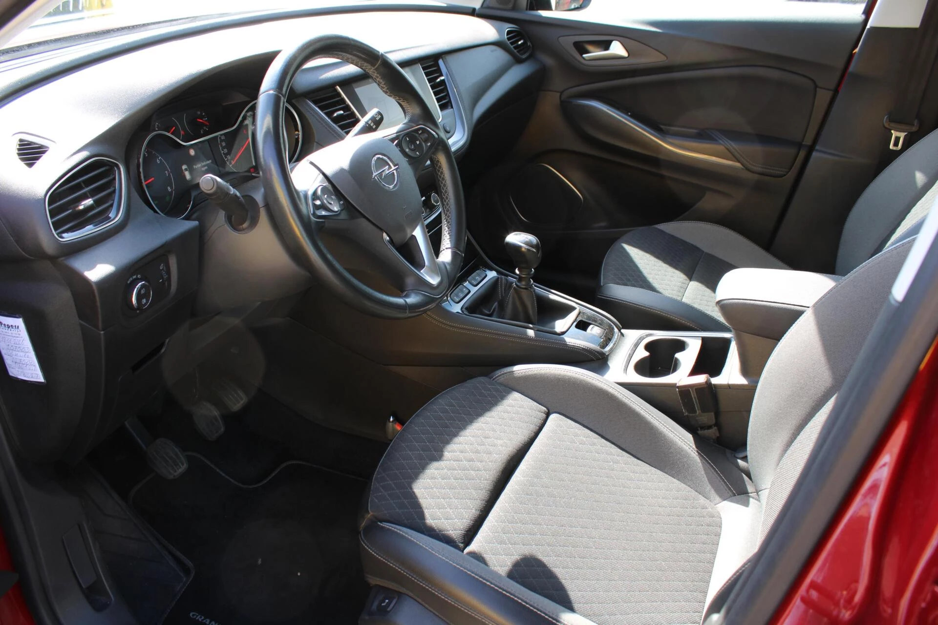 Hoofdafbeelding Opel Grandland X