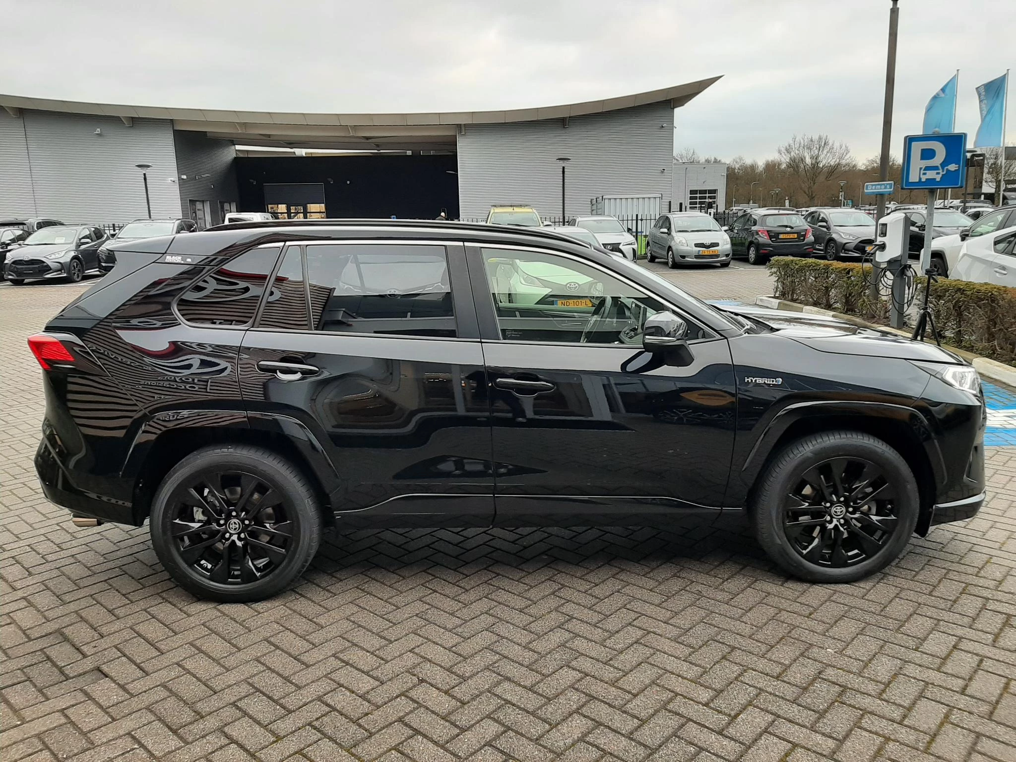 Hoofdafbeelding Toyota RAV4