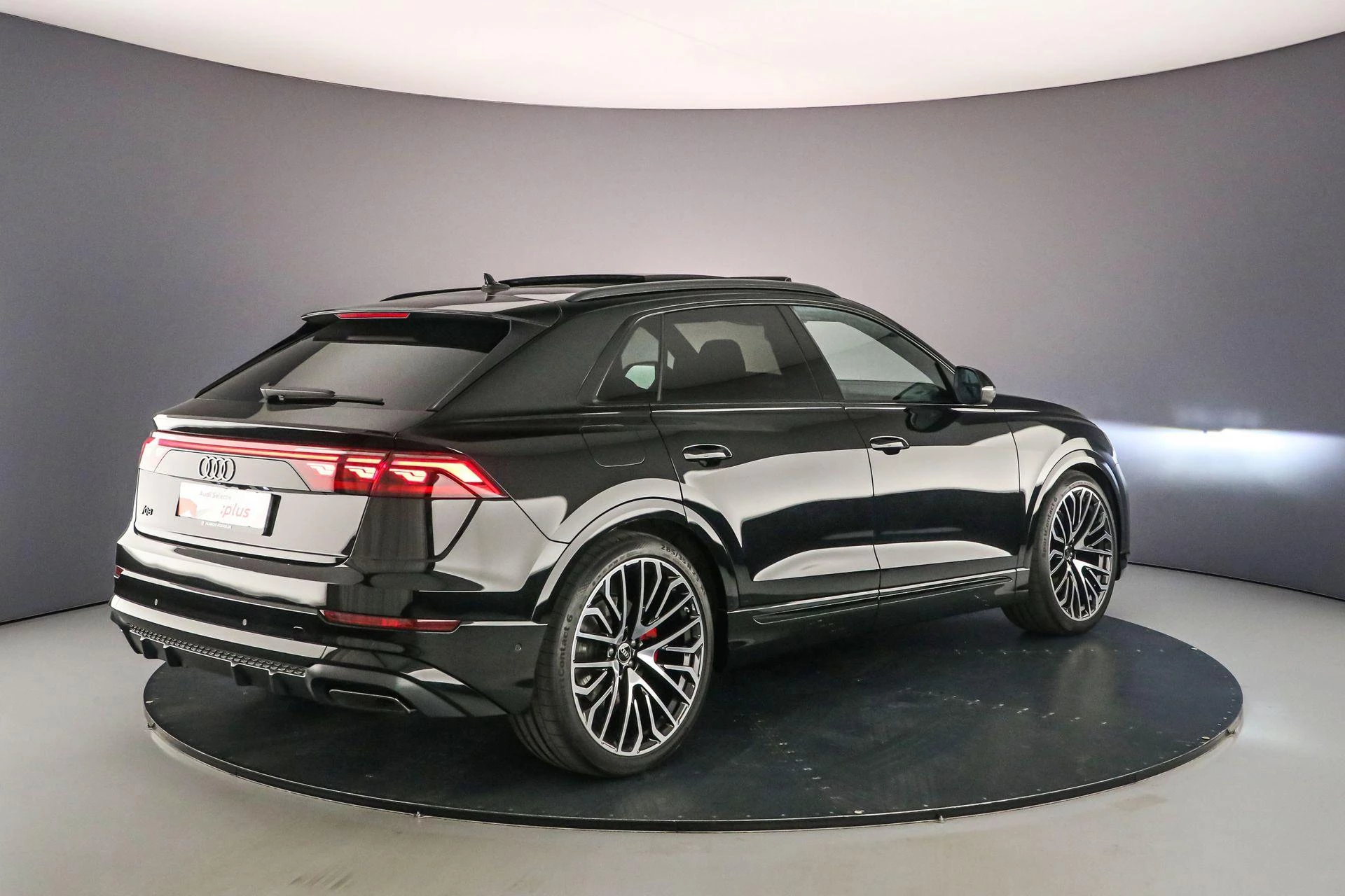 Hoofdafbeelding Audi Q8