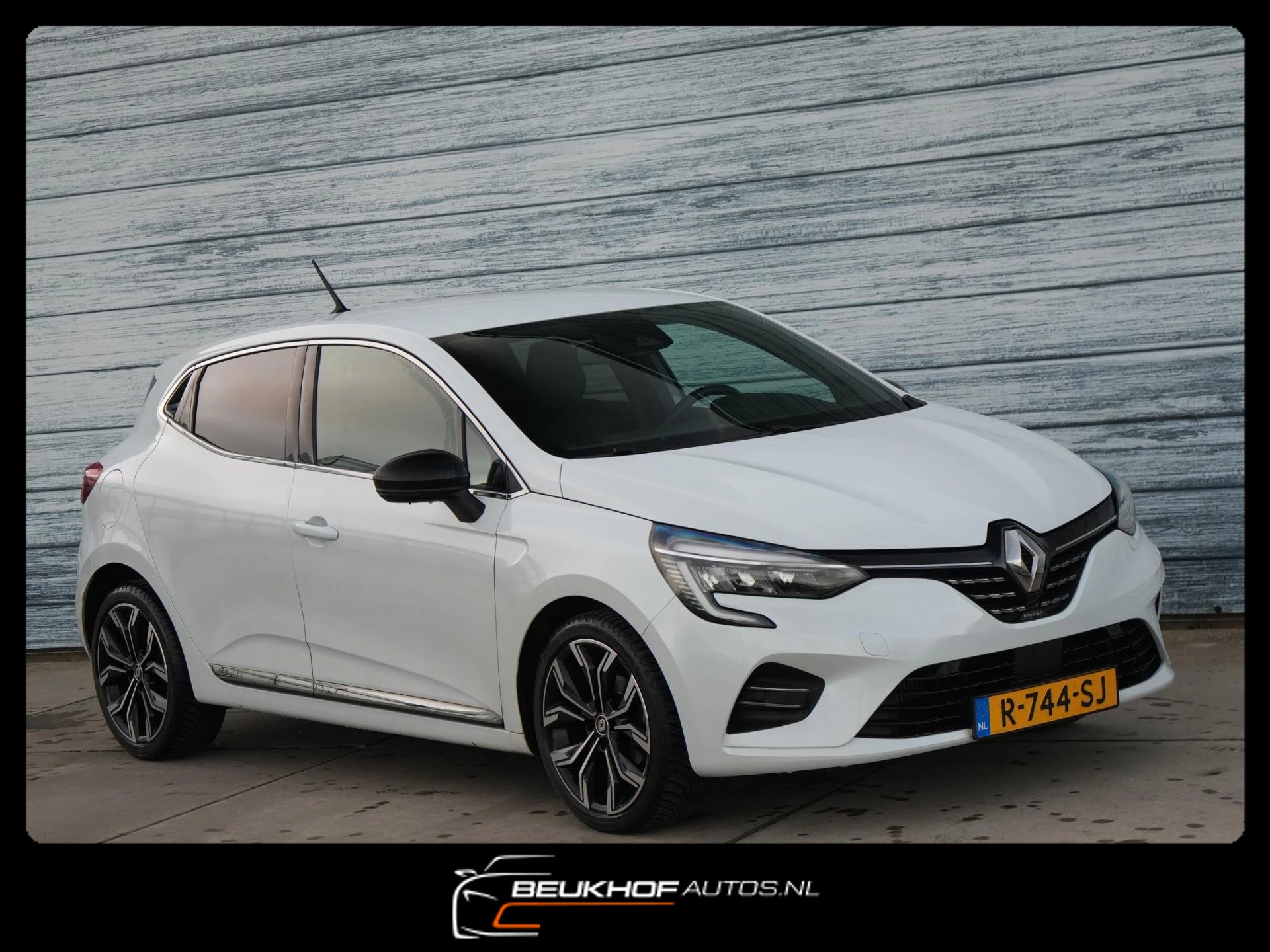 Hoofdafbeelding Renault Clio