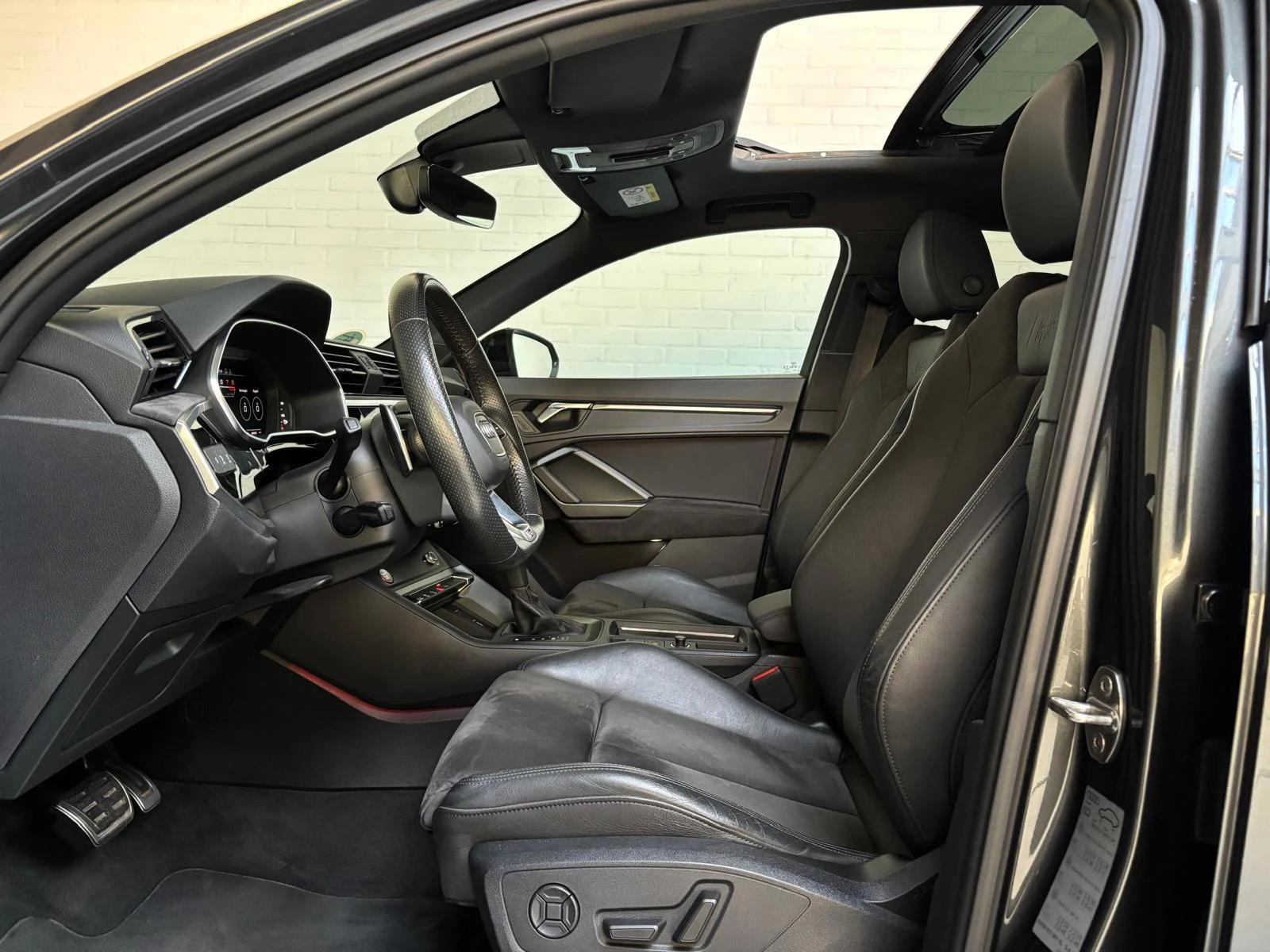 Hoofdafbeelding Audi RSQ3