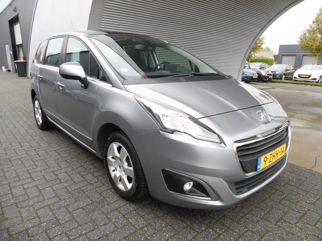 Hoofdafbeelding Peugeot 5008