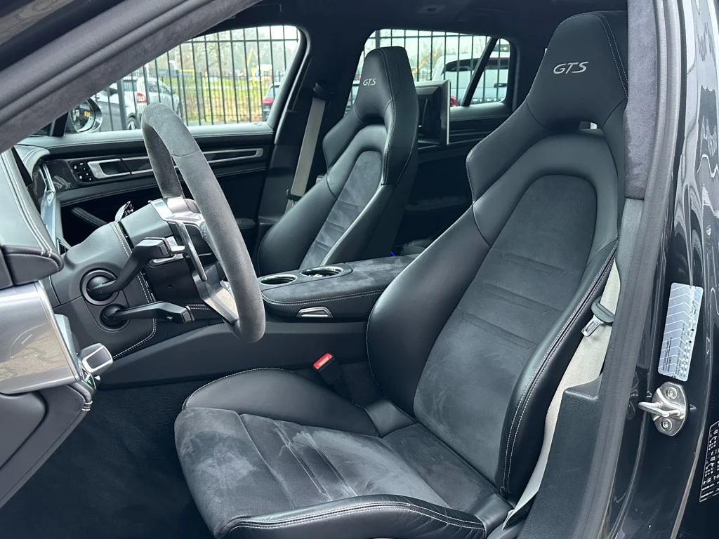 Hoofdafbeelding Porsche Panamera