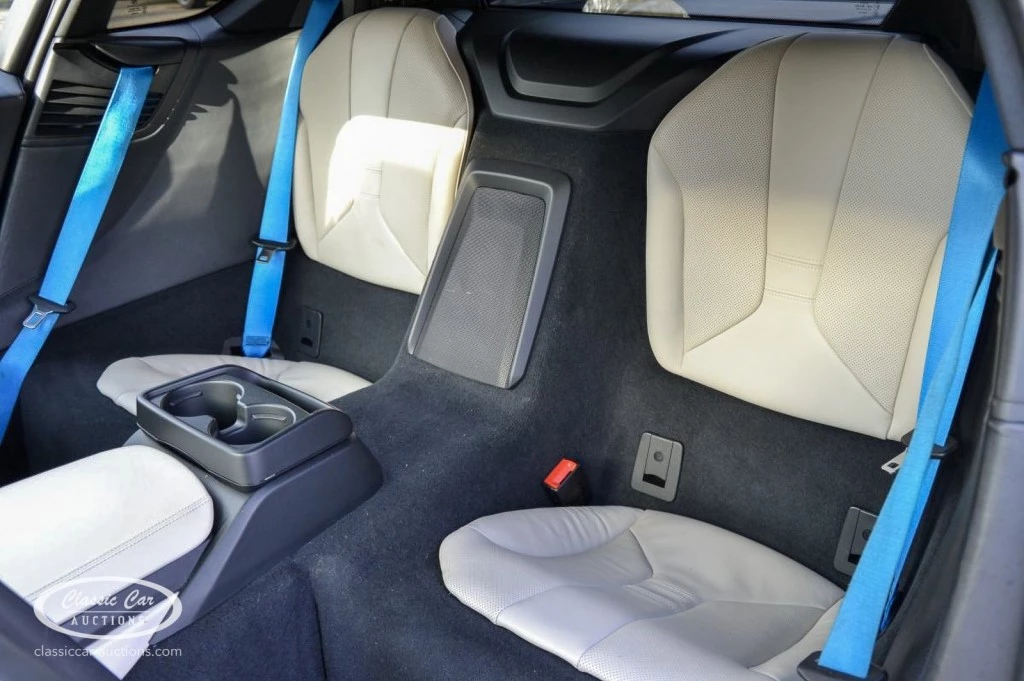 Hoofdafbeelding BMW i8