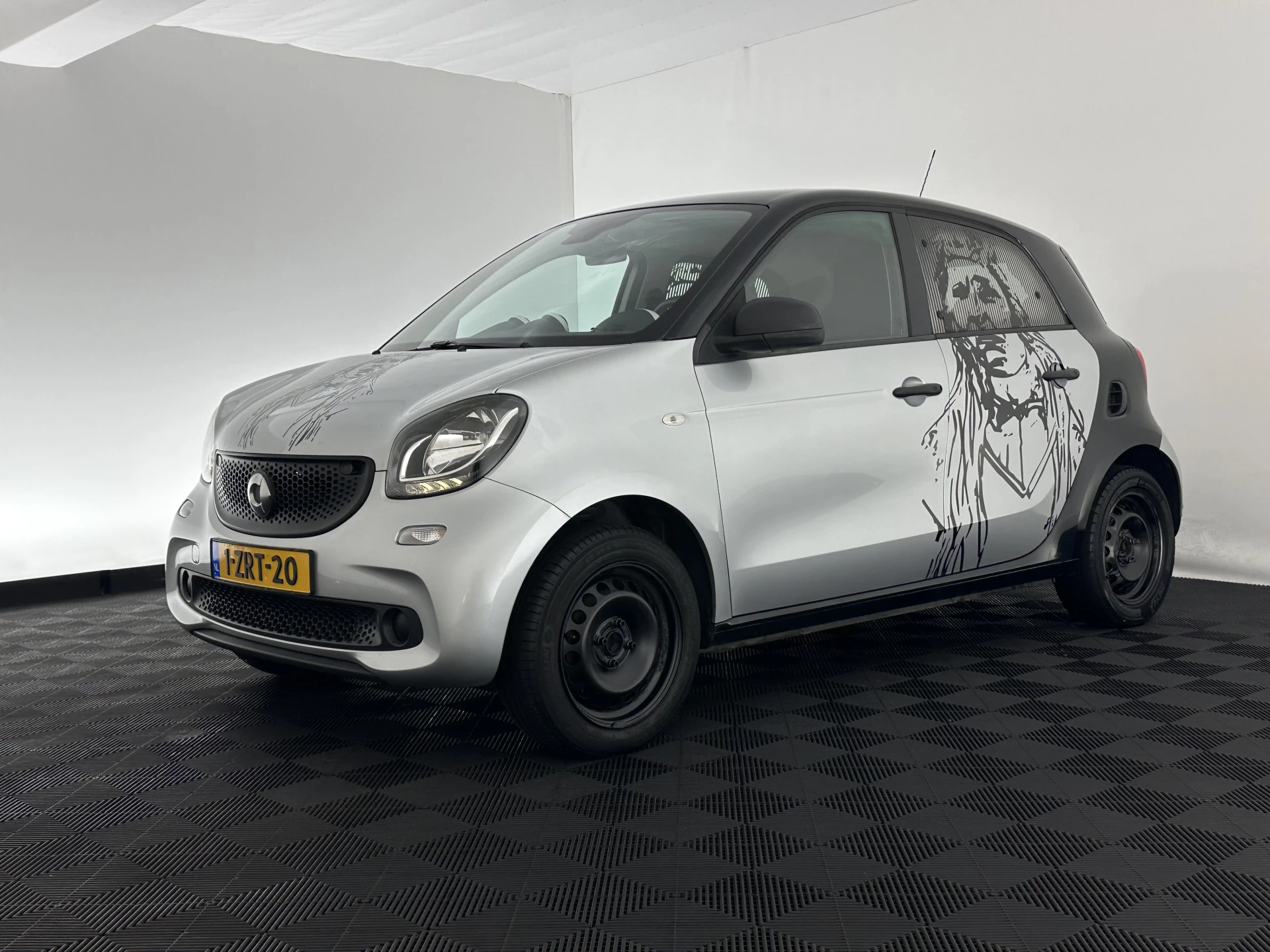 Hoofdafbeelding smart Forfour