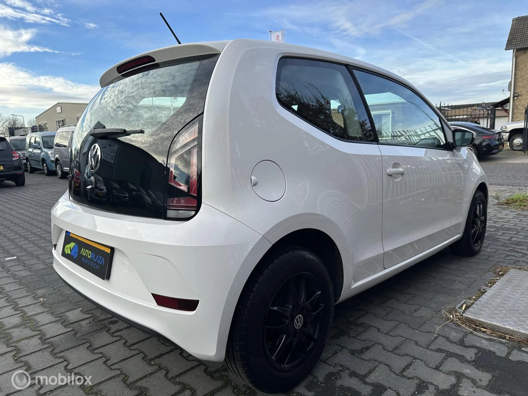Hoofdafbeelding Volkswagen up!