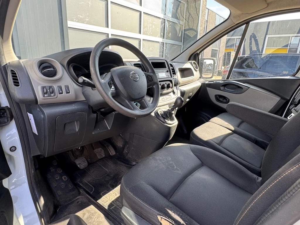 Hoofdafbeelding Nissan NV300
