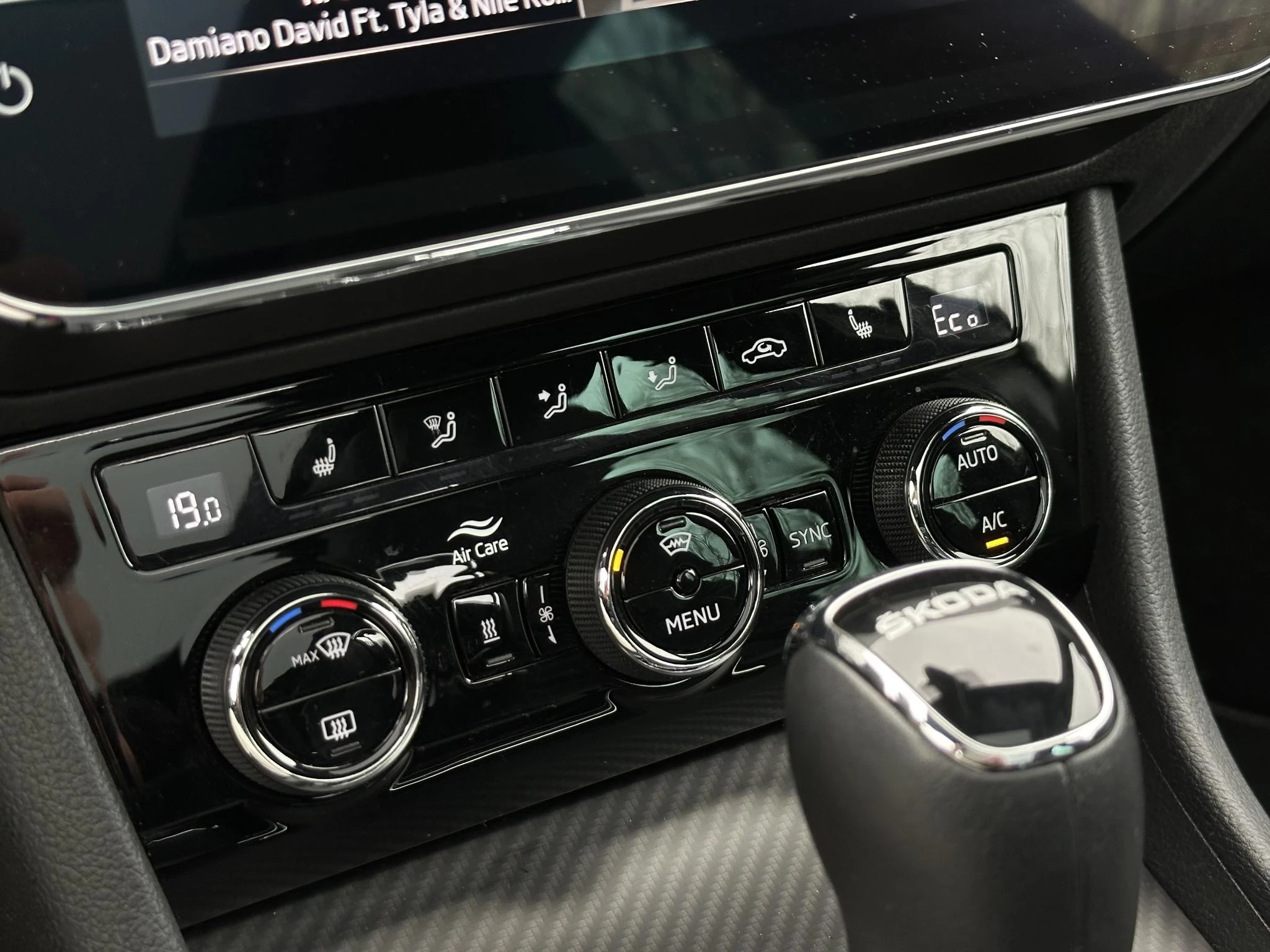 Hoofdafbeelding Škoda Supurb