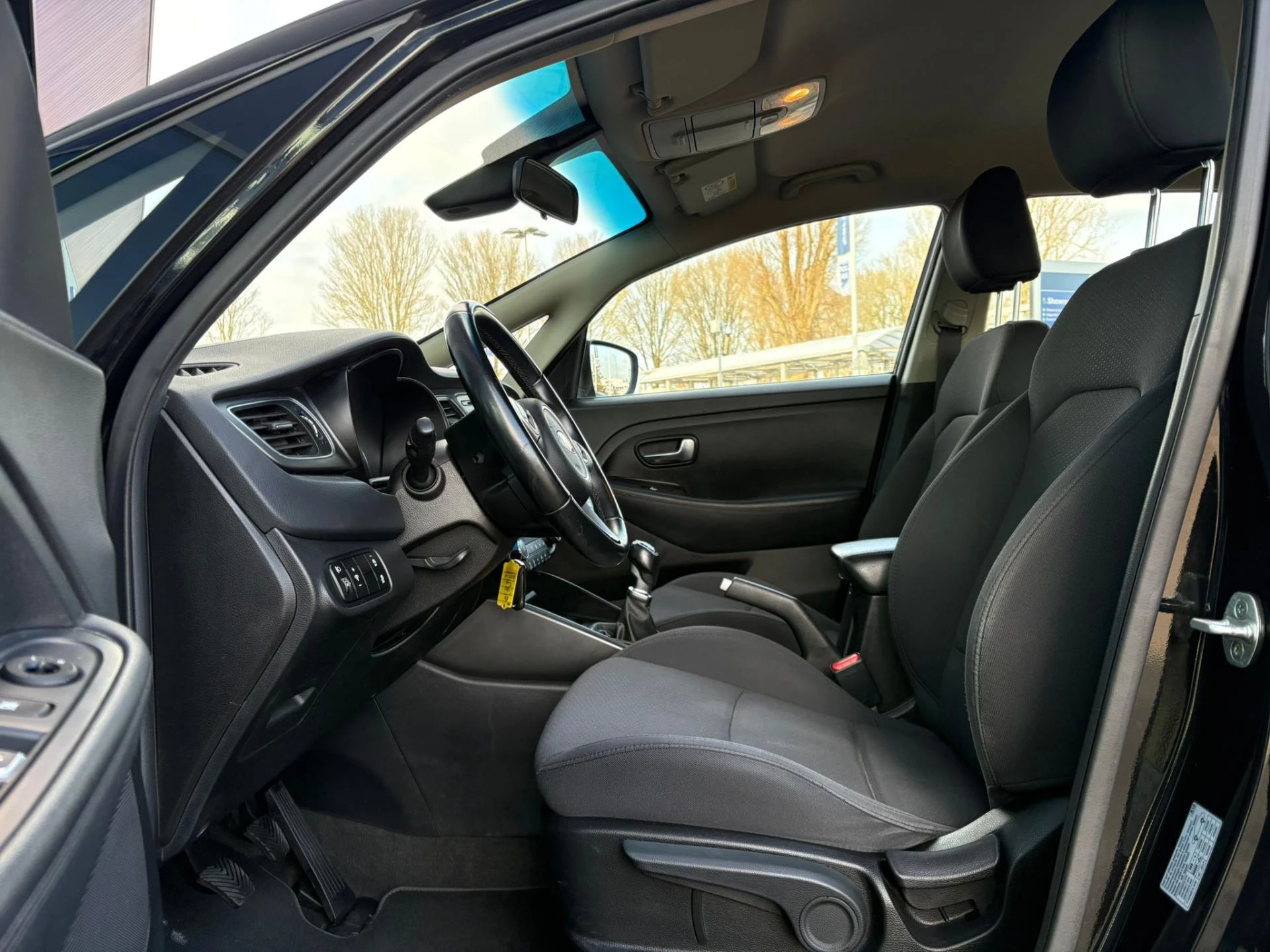 Hoofdafbeelding Kia Carens