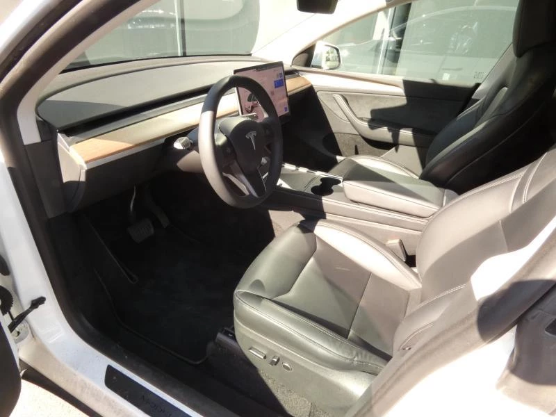 Hoofdafbeelding Tesla Model Y