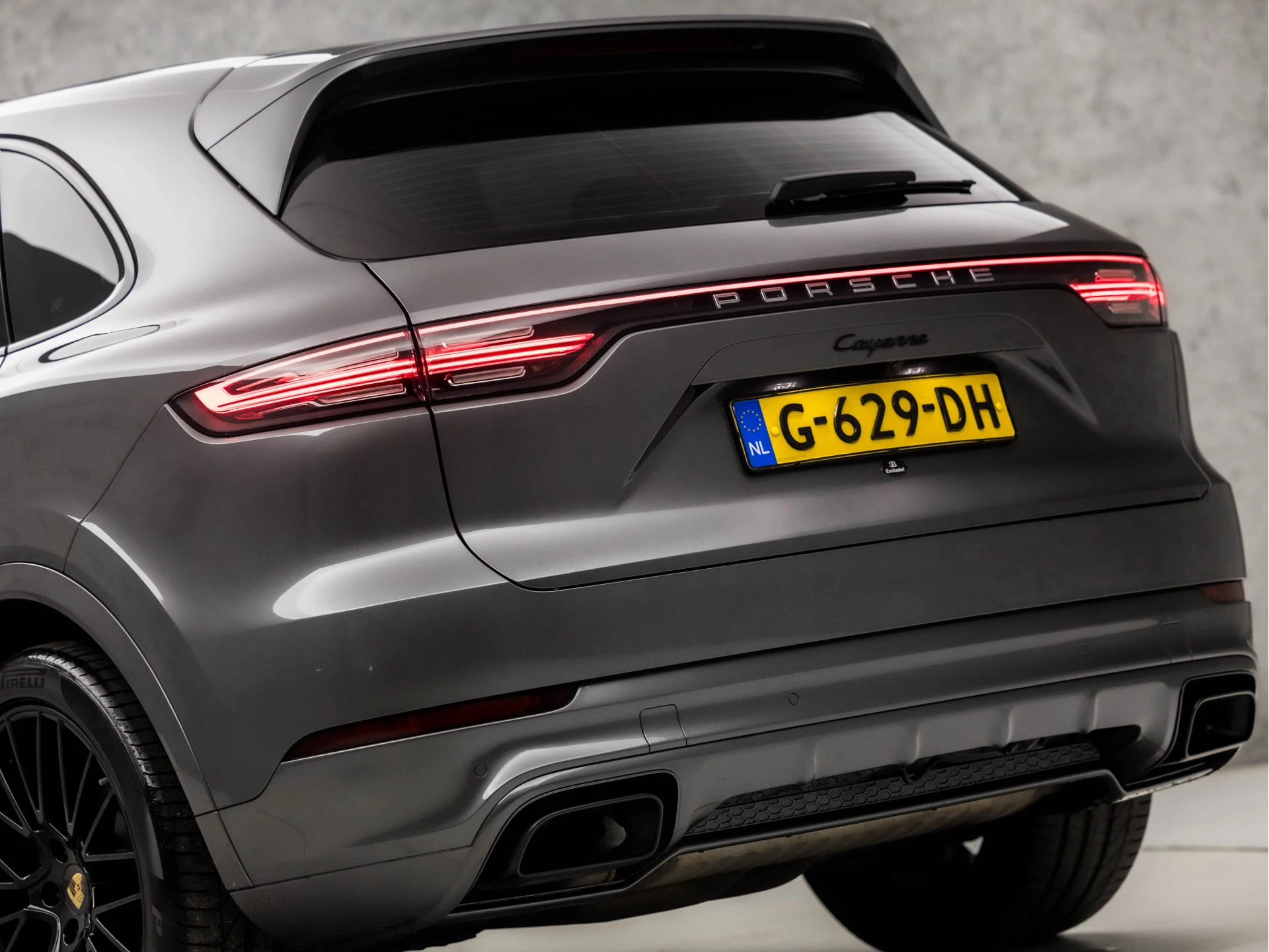 Hoofdafbeelding Porsche Cayenne