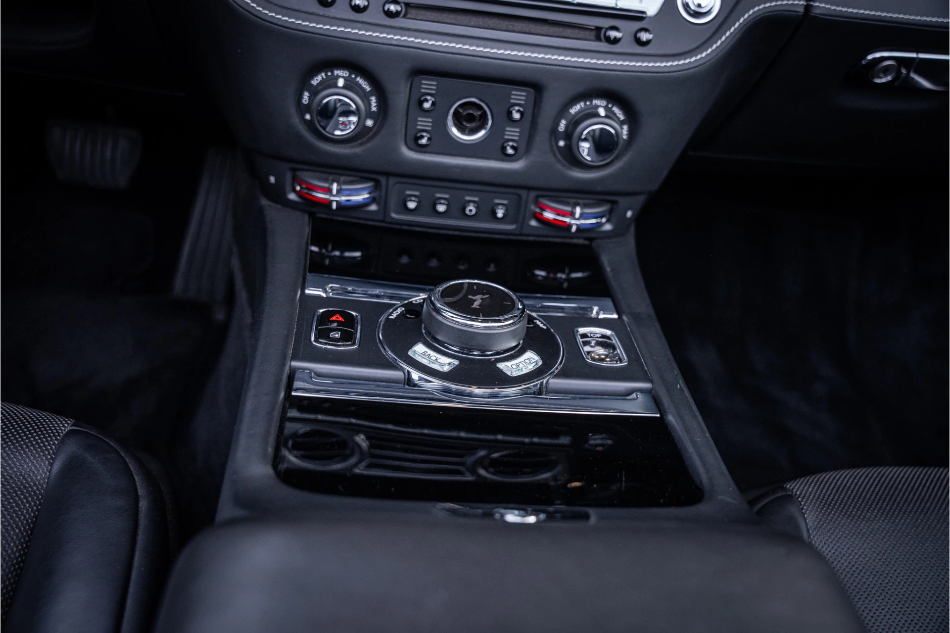 Hoofdafbeelding Rolls-Royce Dawn