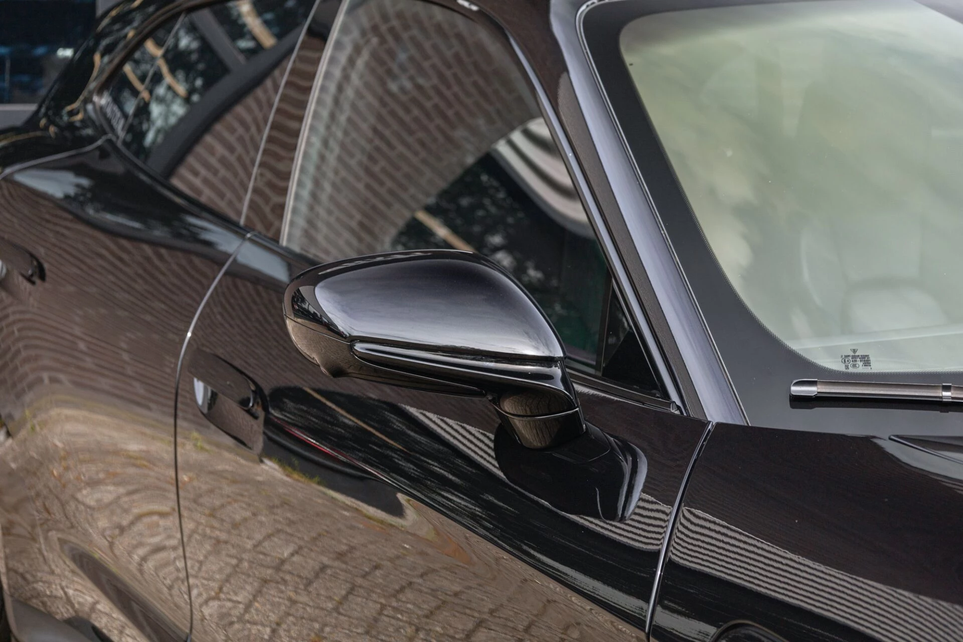 Hoofdafbeelding Porsche Taycan