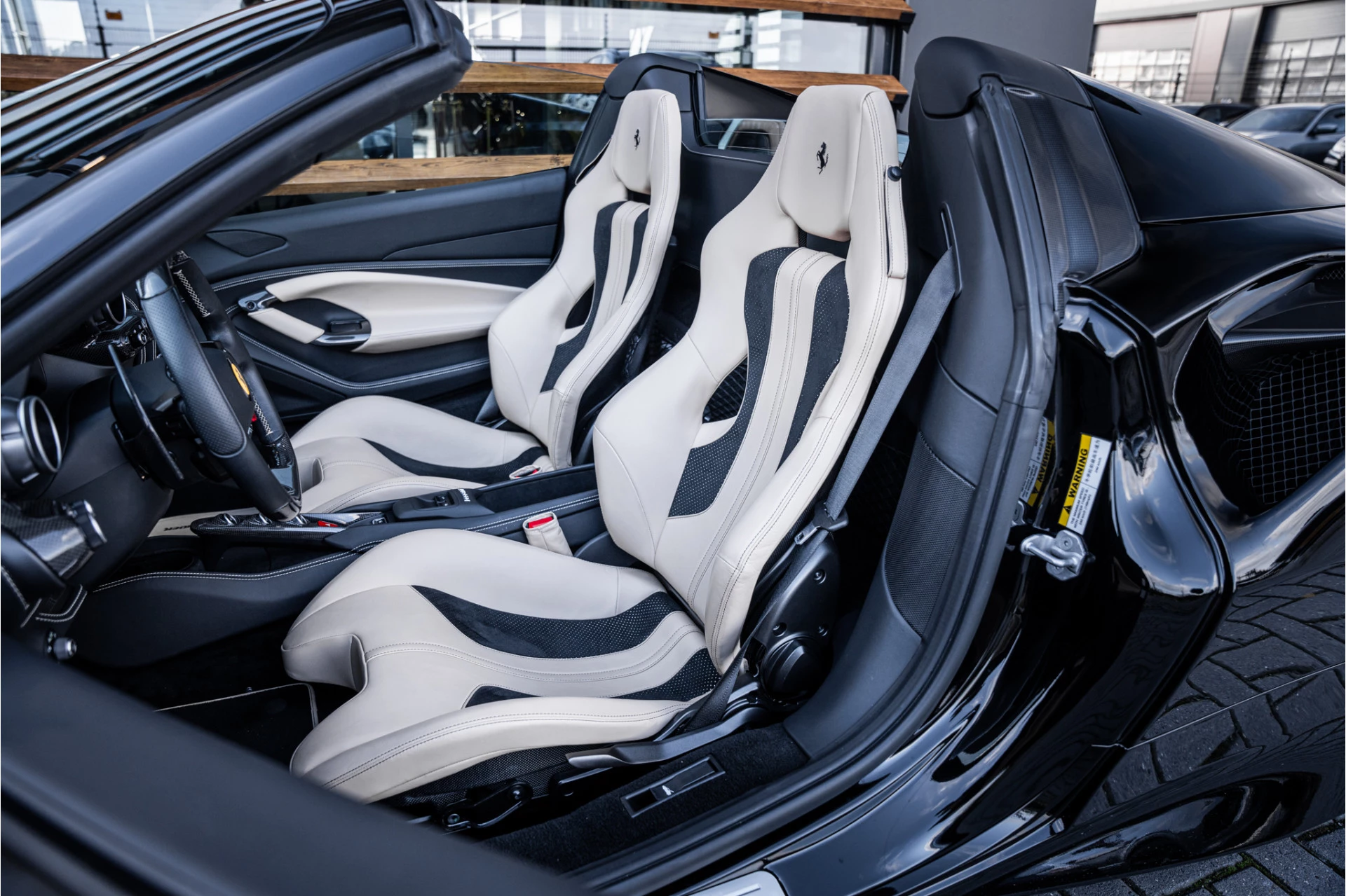 Hoofdafbeelding Ferrari F8 Spider