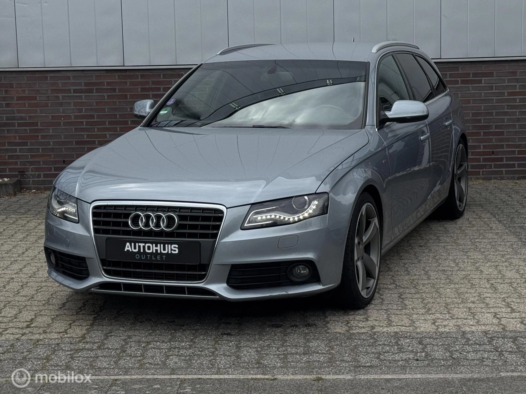 Hoofdafbeelding Audi A4