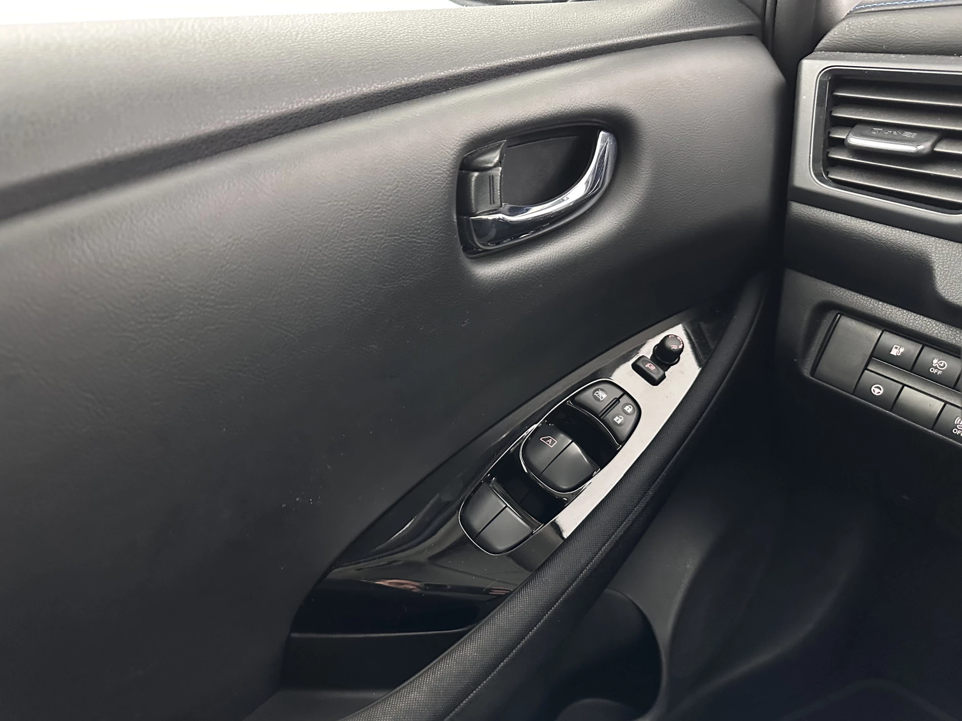 Hoofdafbeelding Nissan Leaf